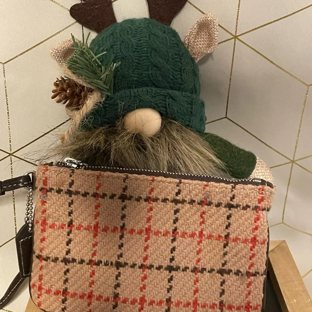Rare Vintage Wool Tweed Coach Plaid Clutch / Coin Purse. (Gnome not included) - Picture 2 of 14